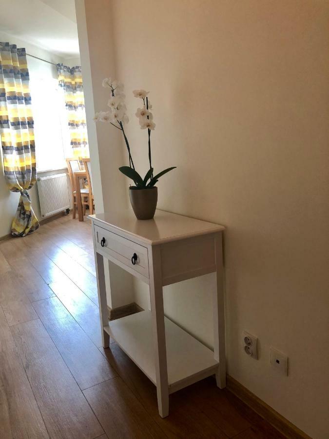 Apartament 69 Metro Lägenhet Warszawa Exteriör bild