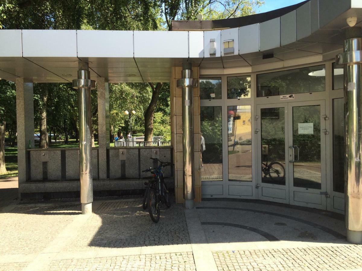 Apartament 69 Metro Lägenhet Warszawa Exteriör bild